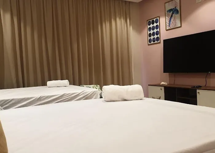 Mangroovy - 1br Gf +2 Beds Garden & Pool View Daire *