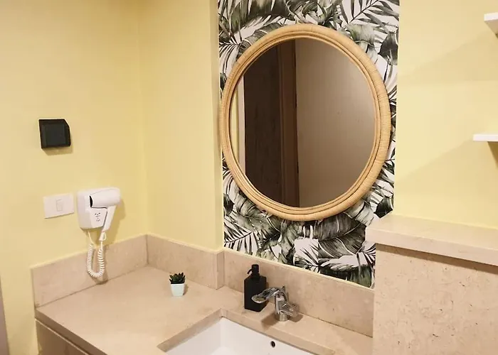 Mangroovy - 1br Gf +2 Beds Garden & Pool View *
