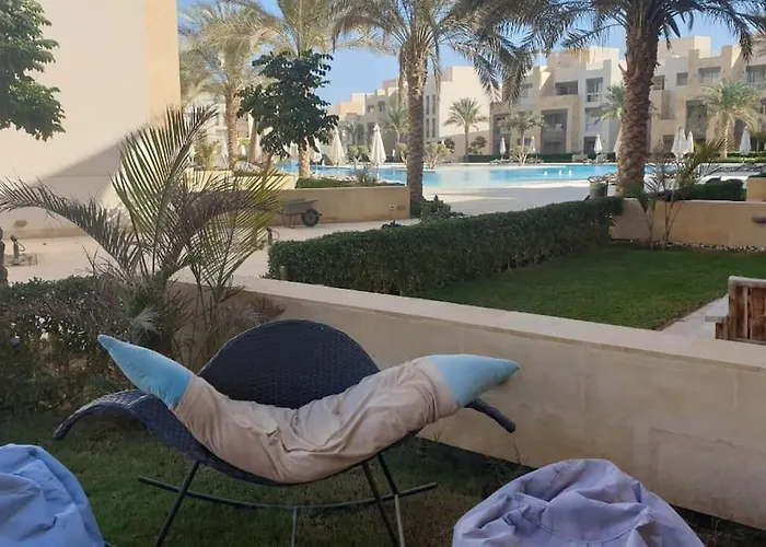 Mangroovy - 1br Gf +2 Beds Garden & Pool View Daire Hurgada