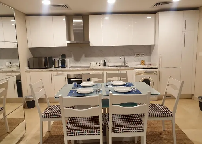 Mangroovy - 1br Gf +2 Beds Garden & Pool View *