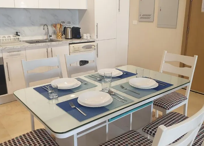 Mangroovy - 1br Gf +2 Beds Garden & Pool View *
