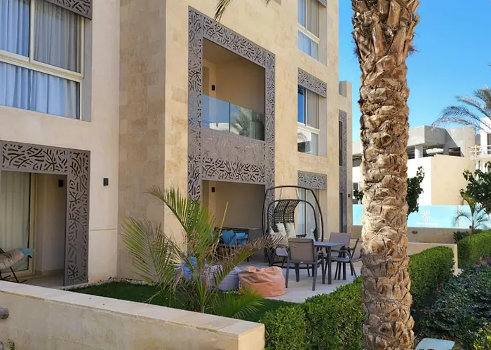 Mangroovy - 1br Gf +2 Beds Garden & Pool View דירה הורגהדה